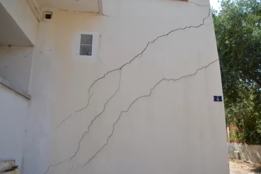 Diagnostic de fissures d'une villa à Toulon