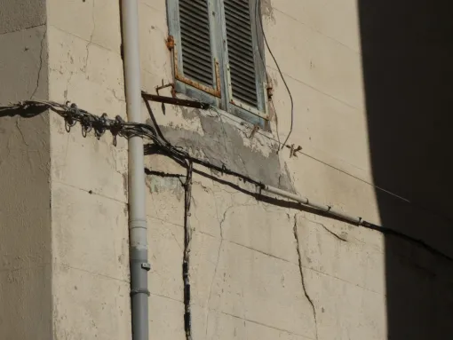 Désolidarisation préjudiciable de l'enduit de façade